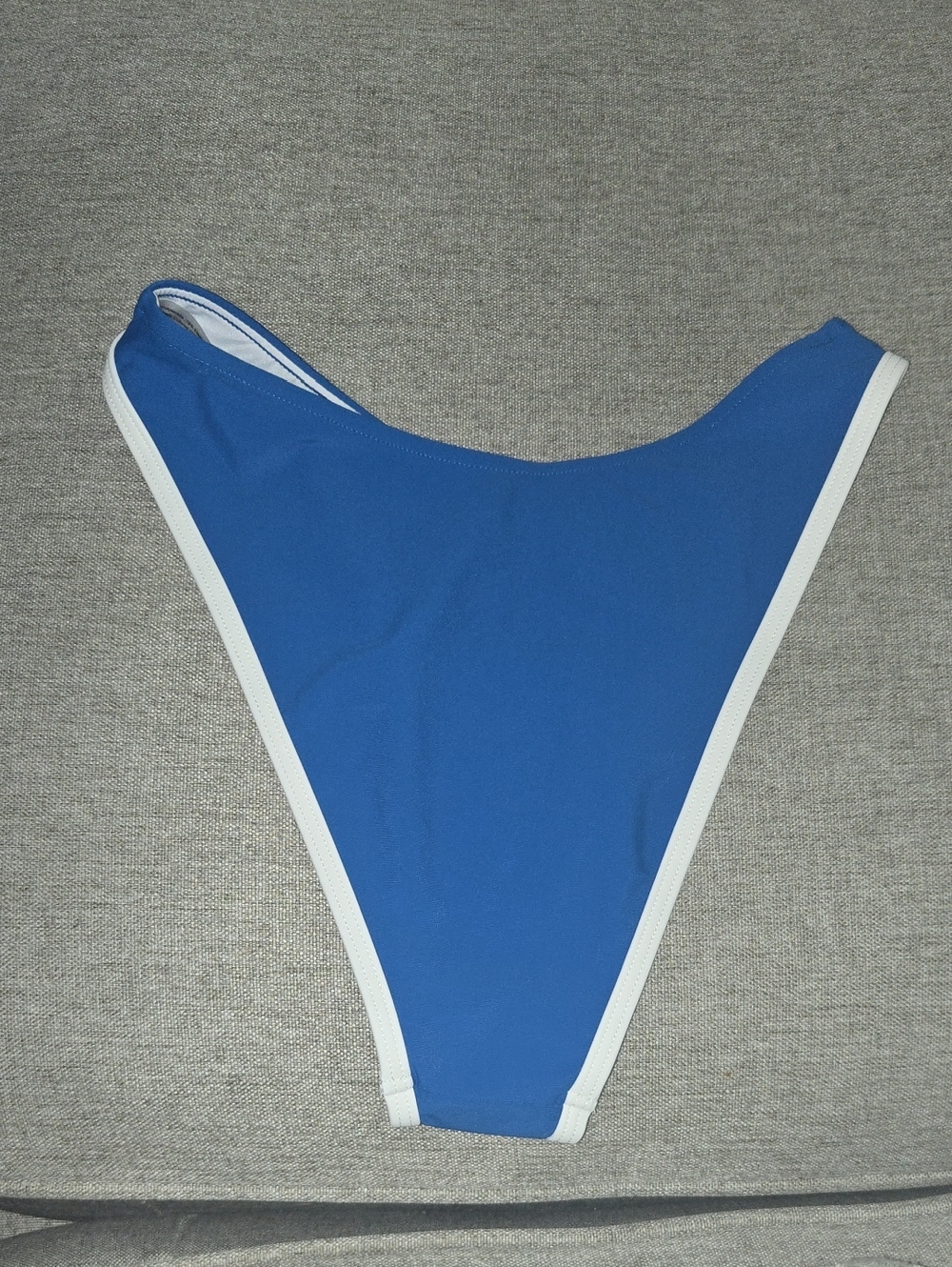 Royal Blue Triangle Bikini🤩😍 - Picture 5 of 8
